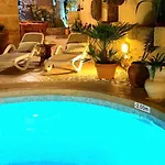 Ta' Didi Bed and breakfast 4*
