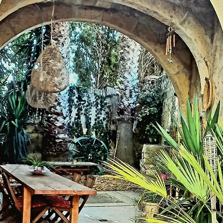 ベッド・アンド・ブレックファスト Ta' Didi 4*