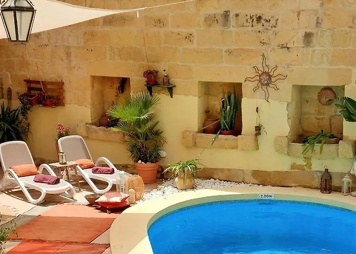 Couette-café Ta' Didi Kerċem