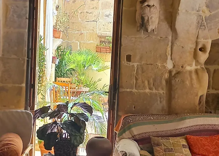 Ta' Didi Couette-café Kerċem