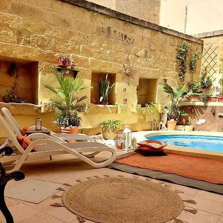 Ta' Didi Bed & Breakfast *
