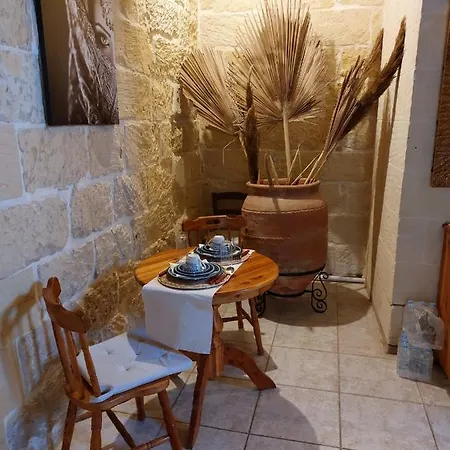 Ta' Didi Bed and Breakfast 4*