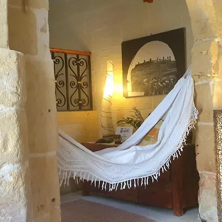 Ta' Didi Bed & Breakfast *