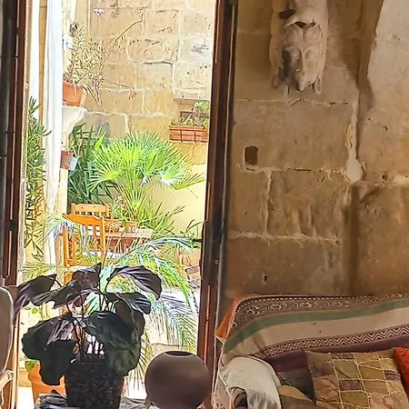 Ta' Didi Bed and Breakfast Kerċem