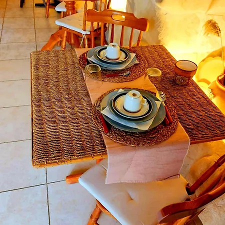 Ta' Didi Bed & Breakfast *