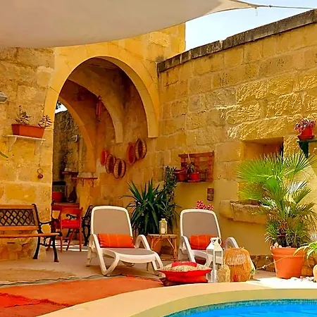Bed and Breakfast Ta' Didi Kerċem