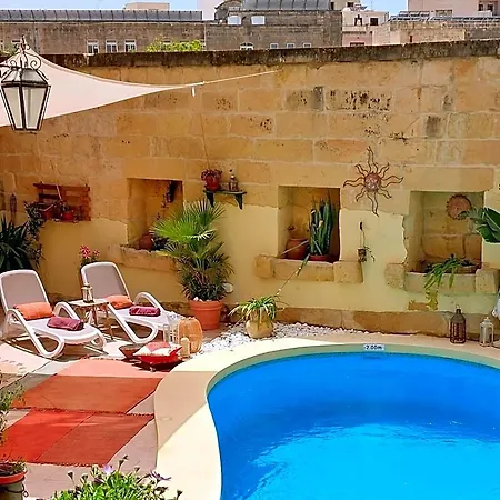 Bed and Breakfast Ta' Didi 4*