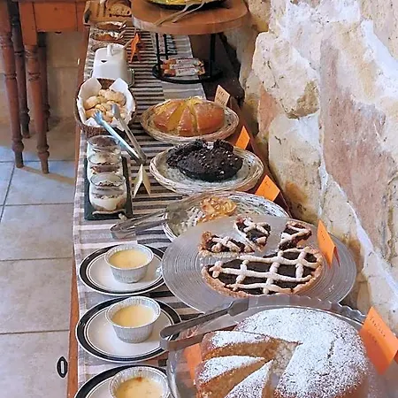 Ta' Didi Bed and Breakfast 4*